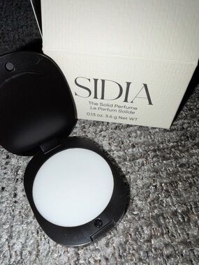 SIDIA Solid Perfume Compact - .13 oz